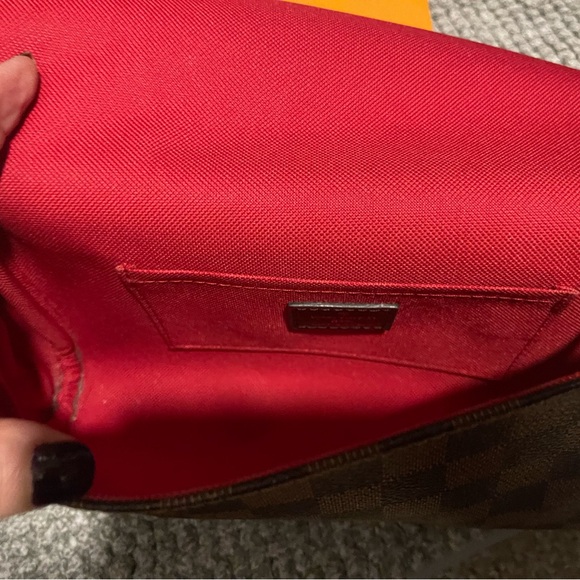 Inspired Damier Ebene Checkered. The Favorite PM Shoulder crossbody Bag. - Picture 6 of 12